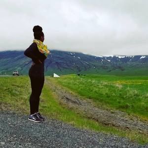 Meet your Posher, Lakeisha